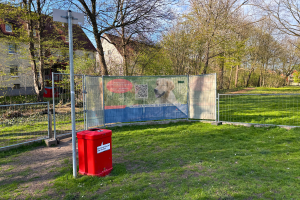 Hundewiese umzäunt